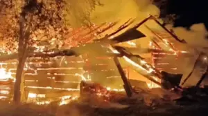 Kastamonu’nda Alevlere Teslim Olan Samanlık Küle Döndü