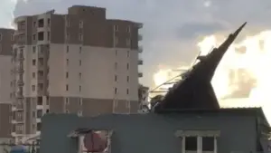 Adana Battered by Severe Storms and Torrential Downpours Causing Property Damage and Traffic Chaos