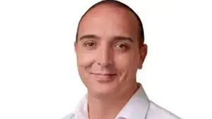 Konyaaltı Mayor Cem Kotan Joins Yeni Parti Following Resignation from Republican People’s Party